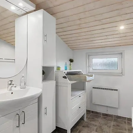 Ferienhaus Bl1253-blokhus-frederiksensvej-27 *